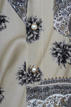 Load image into Gallery viewer, Silk Long-Sleeve