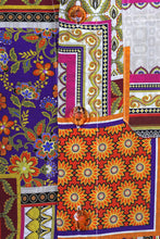 Load image into Gallery viewer, Silk Long-Sleeve