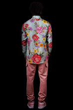 Load image into Gallery viewer, Silk Long-Sleeve